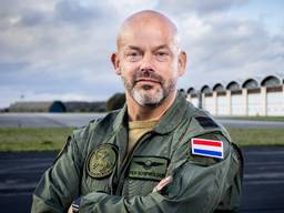 Commandant Pier Schipmölder van vliegbasis Gilze-Rijen (foto: Defensie).