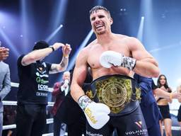 Rico Verhoeven na een van zijn vele overwinningen (foto: GLORY).