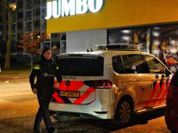 Politie bij de overvallen Jumbo (foto: Jeroen Stuve/SQ Vision Mediaprodukties).