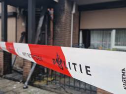 Het huis aan de Rijnlaan in Helmond waar de brand was (foto: Noël van Hooft).