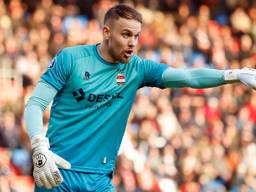 Timon Wellenreuther in wedstrijd honderd voor Willem II (foto: Orange Pictures).