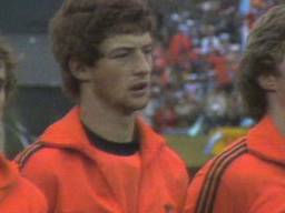 Ernie Brandts in 1978 tegen Argentinië. (screenshot Video).