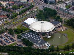 Het Evoluon in Eindhoven (foto: Jeroen Komen).