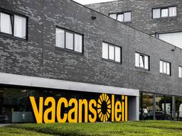 Het hoofdkantoor van reisorganisatie Vacansoleil in Eindhoven (foto: ANP/Rob Engelaar).
