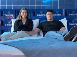 Jordi en Mira slapen een nachtje in de brouwerij van Bavaria