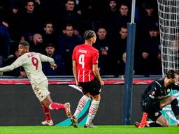 Myron Boadu of AS Monaco scoort de 0-1 tijdens de Uefa Europa League wedstrijd tussen PSV Eindhoven en AS Monaco (foto: ANP).