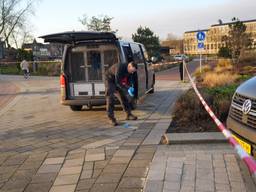 In het park werd het hele weekend uitgebreid onderzoek gedaan (Foto: Harrie Grijseels/SQ Vision).