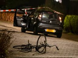 De fietser werd rond halfzeven zondagochtend gevonden (foto: Jack Brekelmans/SQ Vision).