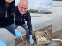 Eerste asperges van het jaar zijn gestoken, Jan en Carmen winnen weer