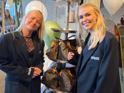 Bo en Cilla verdienen miljoenen met de verkoop van tweedehands tassen