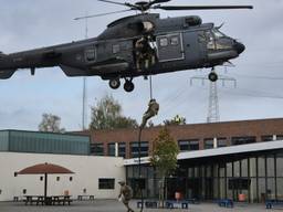 Middelbare school decor van grote oefening defensie: 'Heel belangrijk'