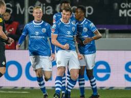 Jizz Hornkamp viert zijn treffer tegen Jong FC Utrecht (Foto: Orange Pictures). 