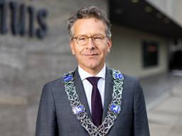Burgemeester Jeroen Dijsselbloem van Eindhoven (foto: Jiri Buller/gemeente Eindhoven).