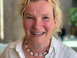 Theatermaker Minou Bosua (foto: Alice van der Plas).