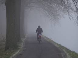Brabant in de mist van bovenaf bekeken
