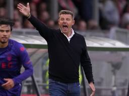 John Stegeman, trainer van Willem II (foto: Orange Pictures).