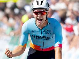 Yentl Vandevelde wint eerste etappe van ZLM Tour