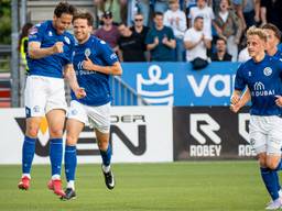 Konstantinos Doumtsios schoot FC Den Bosch op voorsprong tegen SC Cambuur (foto: Orange Pictures).