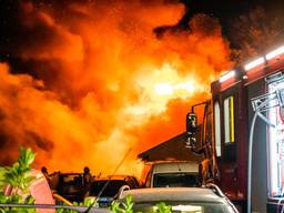 De vlammenzee in Sterksel (foto: Dave Hendriks/SQ Vision Mediaprodukties).