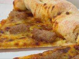 Pizza worstenbroodje: geslaagd experiment of smakeloze stunt?