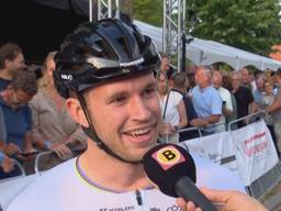 Lavreysen wint keirinsprint in eigen dorp: 'Echt vet'