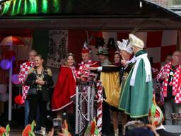 De start in Cuijk (foto: Karel ten Haaf).