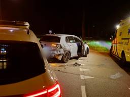 Eén  van de wagens die bij het ongeluk in Beers betrokken waren (foto: Persbureau SK-Media/SQ Vision).