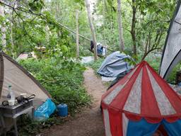 De illegale mini-camping in Eindhoven .