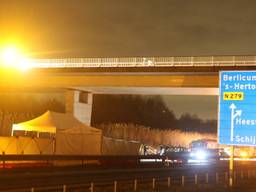 Dode na botsing met vrachtwagen op N279 bij Heeswijk-Dinther