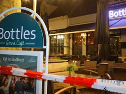 Jordy overleed in Grand Café Bottles aan zijn verwondingen (foto: Bart Meesters).