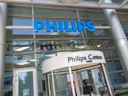 Het hoofdkantoor van Philips (foto: ANP 2022/Harold Versteeg).