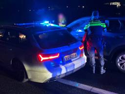 Jongen (16) rijdt 220 km/u in gestolen auto tijdens wilde achtervolging