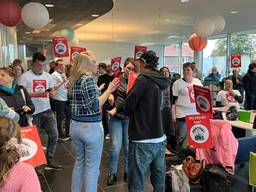 https://api.omroepbrabant.nl/img/f/$width$/$height$/0.5/0.5/bWVkaWEvcHJvZC80MzYyNDU1LmpwZz9zdj0yMDE5LTA3LTA3JnN0PTIwMjAtMDEtMDFUMDAlM0EwMCUzQTAwWiZzZT0yMDQwLTAxLTAxVDAwJTNBMDAlM0EwMFomc3I9YiZzcD1yJnNpZz12Uk1rNnZsVjRROFIlMkZUWmJrZG5scDNBUVMzaFJLTG1wR3N3dWZBJTJCUmxVayUzRA==