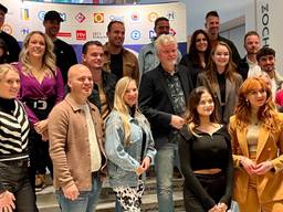 Alle kandidaten van het Regio Songfestival bij elkaar (Foto: Eva de Schipper)