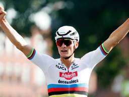 Mathieu van der Poel bij de Profwielerronde in Etten-Leur dit jaar (foto: ANP).