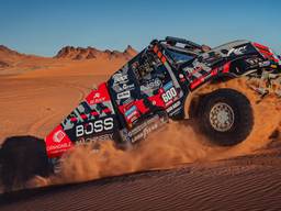 Janus van Kasteren in actie in zijn racetruck (foto: MM Production).