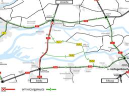 Het verkeer richting Utrecht wordt vanaf knooppunt Hooipolder omgeleid (afbeelding: Rijkswaterstaat).