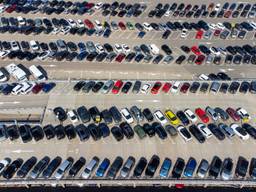 Waar heb je ook alweer je auto geparkeerd? (foto: ANP).