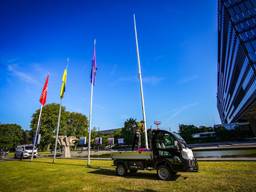 De paal zonder vlag woensdag (foto: SQ Vision).