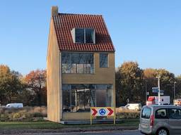 https://api.omroepbrabant.nl/img/f/$width$/$height$/0.5/0.5/bWVkaWEvcHJvZC80NDkzMjYzLmpwZz9zdj0yMDE5LTA3LTA3JnN0PTIwMjAtMDEtMDFUMDAlM0EwMCUzQTAwWiZzZT0yMDQwLTAxLTAxVDAwJTNBMDAlM0EwMFomc3I9YiZzcD1yJnNpZz1QbTBvSnVxMEt2b0lqVHNTUyUyQjZsWWtzTHh2M01XNHZDYlNXRzR1N0xzSGslM0Q=