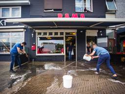 https://api.omroepbrabant.nl/img/f/$width$/$height$/0.5/0.5/bWVkaWEvcHJvZC80NTA0NTI5LmpwZz9zdj0yMDE5LTA3LTA3JnN0PTIwMjAtMDEtMDFUMDAlM0EwMCUzQTAwWiZzZT0yMDQwLTAxLTAxVDAwJTNBMDAlM0EwMFomc3I9YiZzcD1yJnNpZz1kJTJGajhWNVhSM3FxbEg1blM0aGR1MlBkT0E4THFHZmZISFY5b0tSdHVRekklM0Q=