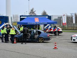 Grenscontrole bij Hazeldonk (foto: Tom van der Put/SQ Vision).