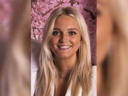Fleur Arends (21) was op skivakantie met haar medestudenten (eigen foto).