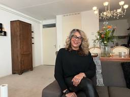 Sharmila (49) vond na tien jaar thuisloosheid een huis via 'Wonen Eerst'-aanpak (foto: Megan Hanegraaf).