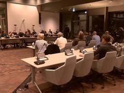 De gemeenteraad was erg verdeeld tijdens de commissievergadering dinsdagavond (foto: ZuidWest TV).