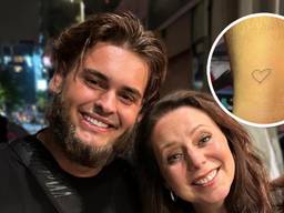 Mariano met de originele K3-Kristel die een hartje voor hem tekende (foto: Mariano Keerssemeeckers).