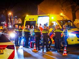 Bewoners overmeesteren inbreker, dief zwaargewond