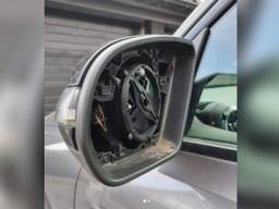 Autospiegels gestolen (foto: Instagram / Wijkagent Veldhoven).
