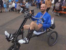 Peter is verlamd, maar fietst record: 'Ultiem gevoel van vrijheid'