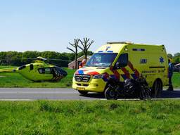 Motorrijder zwaargewond na ongeluk
